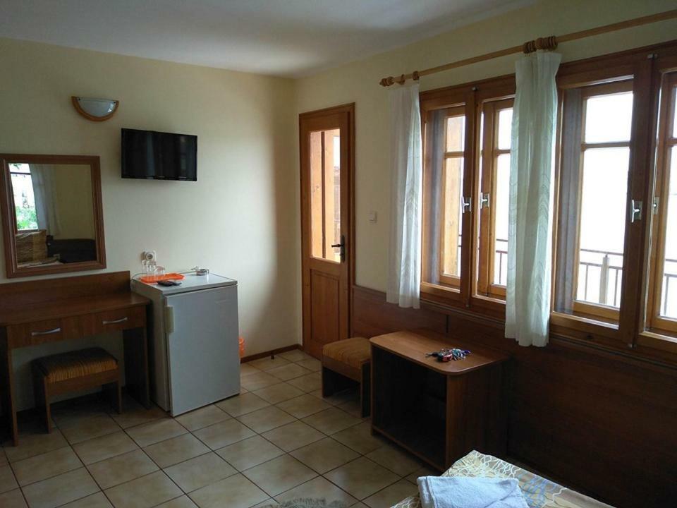 סוזופול Guestrooms Durna מראה חיצוני תמונה